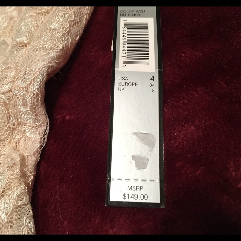 🆕 lace dress - Picture 7 of 8